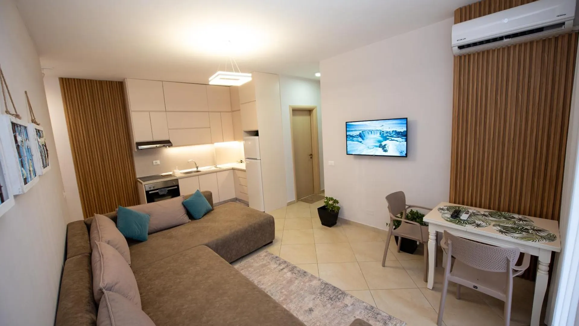 Riviera Apartment Vlora联系方式